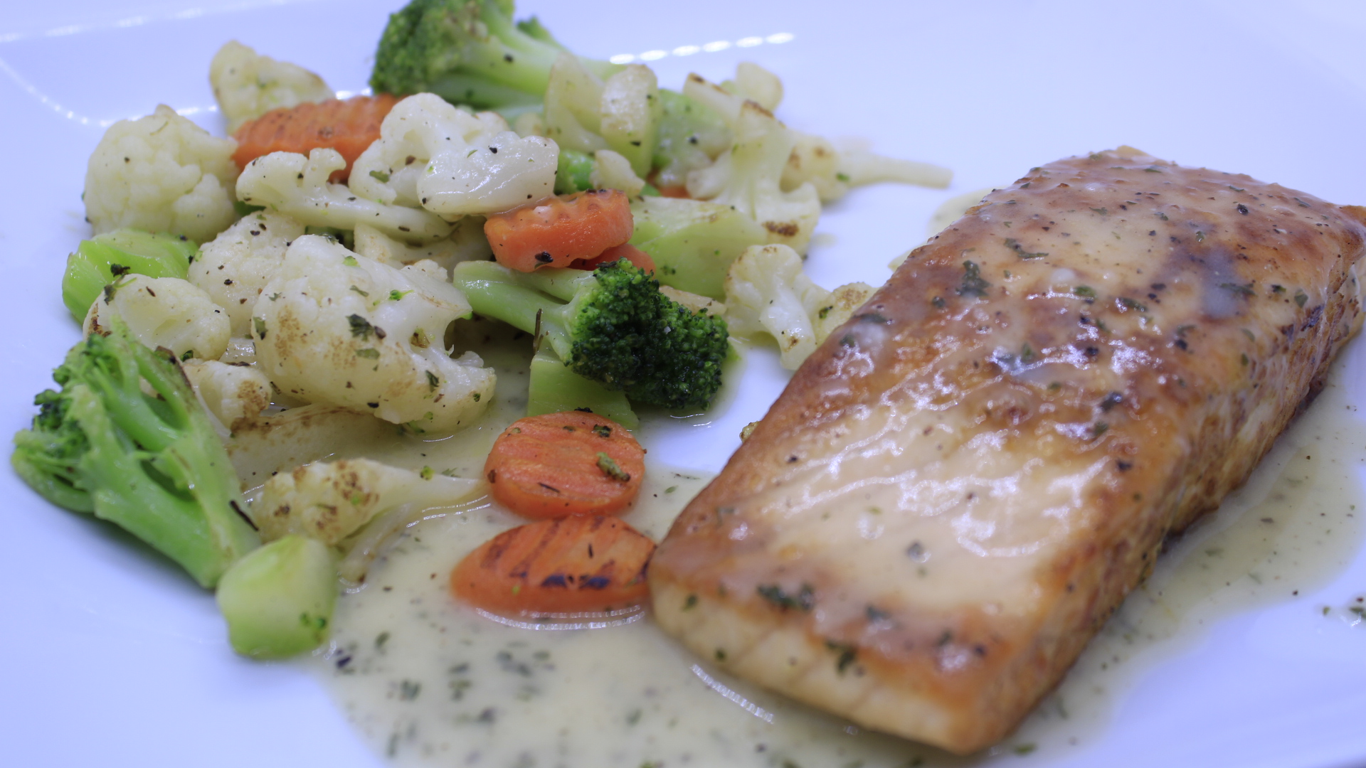 Salmon Limone
