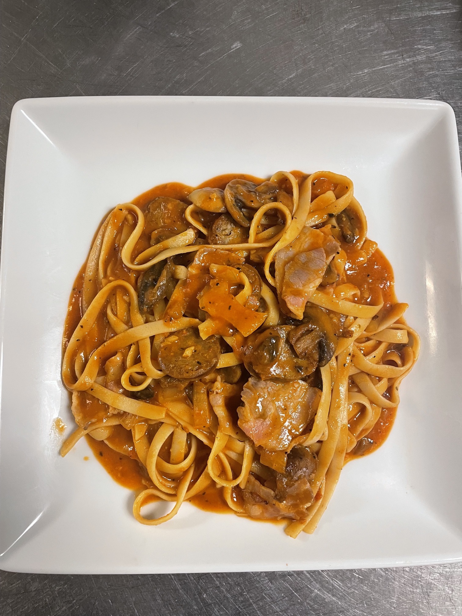 Fettuccine Amatriciana